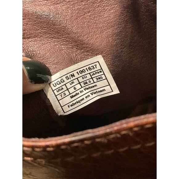 UGG Boots  Brown Leather Long Distressed sz. 7.5 - Picture 9 of 11